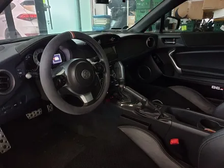 도요타86 비노출 무빙 엠비언트 라이트 시공으로 자동차실내튜닝. / 화성, 수원, 동탄