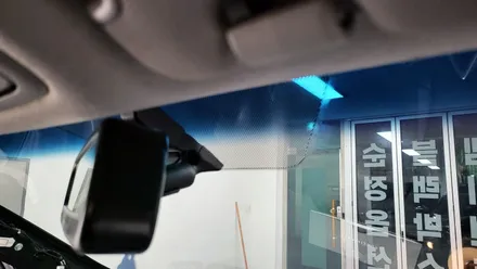 병점 블랙박스2채널 아이나비 z8000 + 합법 인증 led 바이오 라이트 투싼ix 작업. / 화성, 수원, 동탄