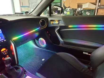 도요타86 비노출 무빙 엠비언트 라이트 시공으로 자동차실내튜닝. / 화성, 수원, 동탄