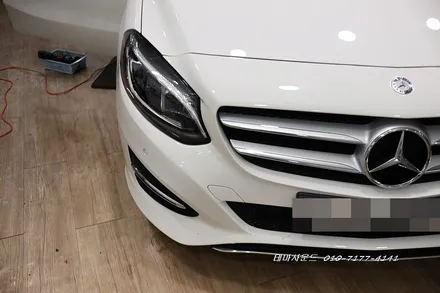 ( 송파) 벤츠b클래스차량 순정모니터탈거후 12.3안드로이드모니터 교체하기