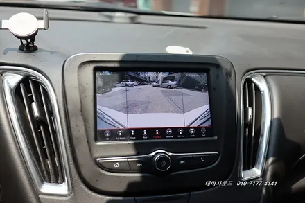 ( 송파) 올뉴말리부 순정모니터에 고화질 hdmi 3d 어라운드뷰 매립아이나비블랙박스 추가하기