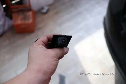 ( 송파 ) 올뉴말리부차량 순정모니터에 고화질 3d어라운드뷰 매립하기