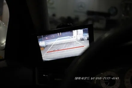 ( 송파) 벤츠e클래스 w211순정모니터 불량으로 고객님해외직구제품 안드로이드 올인원설치하기