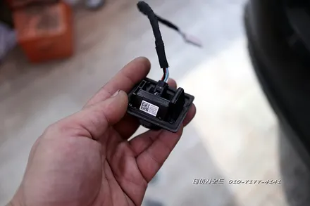 ( 송파 ) 올뉴말리부차량 순정모니터에 고화질 3d어라운드뷰 매립하기
