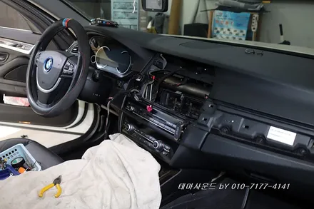( 송파) bmw520d차량 순정모니터탈거후 12.3인치 안드로이드올인원설치하기