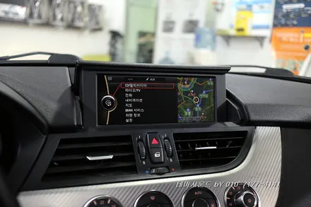 ( 송파) bmw z4 (e89)차량 순정팝업모니터에 카플레이 안드로이드오토묘듈추가하기