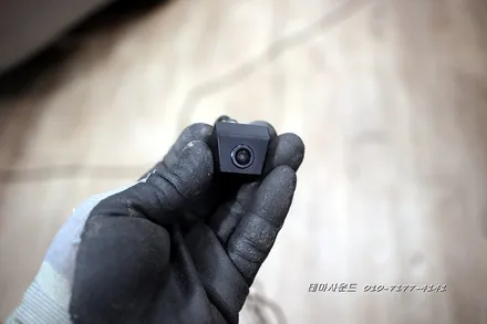 제네시스bh차량 순정후방카메라고장 새제품으로 교환하기