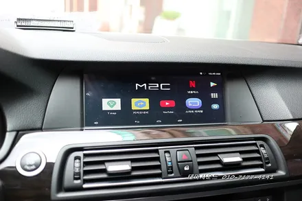 ( 송파) bmw520d차량 10.2인치 순정모니터에 국산 안드로이드 카블릿매립하기