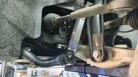 테슬라 승차감을 좋게 만드는 하체튜닝\
