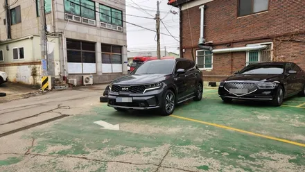 쏘렌토 하이브리드노블레스 순정연동엠비언트 몰딩1대1 교체형 / 고양, 일산, 김포, 파주