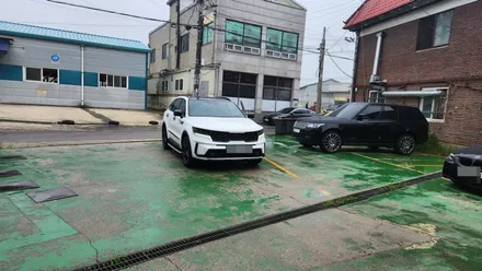 곡선라인 때문에 더 부드러운 느낌의~ 쏘렌토엠비언트 손잡이몰딩교체형 / 고양, 일산, 김포, 파주