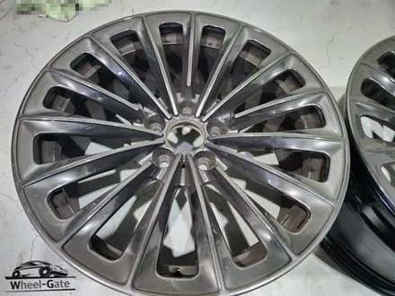 남양주휠복원 휠도색 / BMW 750Li f01 / 순정19인치 / 고스트크롬 / 캘리퍼레드도색 / 고퀄리티 / 합리적인금액 / 휠수리는 휠게이트 / 남양주시 진건읍