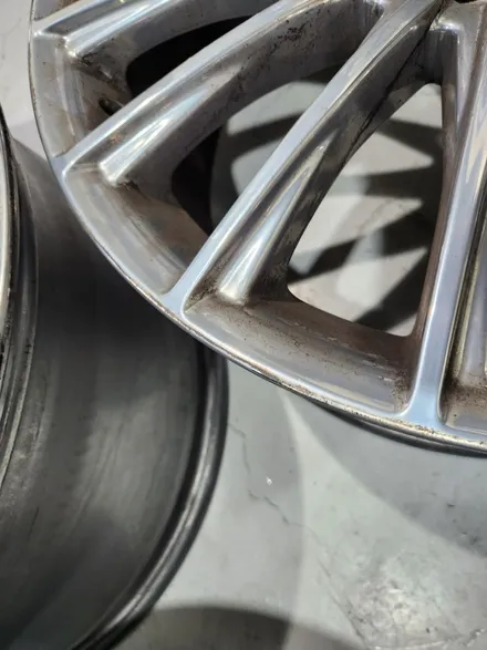 남양주휠복원 휠도색  / 벤츠 S500 ( W222 ) / 20인치 고스트크롬 / 오렌지골드 캘리퍼도색 / 고퀄리티 / 합리적인비용 / 휠수리는 휠게이트 / 남양주시 진건읍