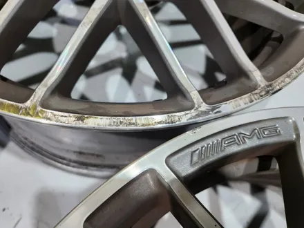 남양주휠복원 휠도색  / 벤츠 A45 amg / 순정19인치 블랙유광 / 민트그린 캘리퍼도색 /  고퀄리티 / 합리적인비용 / 휠수리는 휠게이트 / 남양주시 진건읍