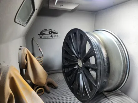 남양주휠복원 휠도색 / BMW 750Li f01 / 순정19인치 / 고스트크롬 / 캘리퍼레드도색 / 고퀄리티 / 합리적인금액 / 휠수리는 휠게이트 / 남양주시 진건읍