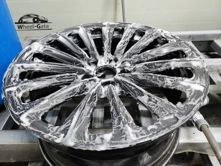 남양주휠복원 휠도색 / BMW 750Li f01 / 순정19인치 / 고스트크롬 / 캘리퍼레드도색 / 고퀄리티 / 합리적인금액 / 휠수리는 휠게이트 / 남양주시 진건읍