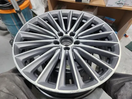 남양주휠복원 / 벤츠 C300 AMG line W206 / 19인치 다이아컷팅휠복원 / 고퀄리티 / 합리적인비용 / 휠수리는 휠게이트 / 남양주시 진건읍