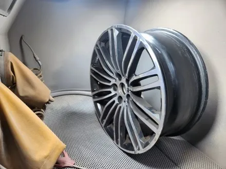 남양주 휠도색 다이아컷팅휠복원 / BMW 530i M sport ( G30 )/ 순정19인치 / 고퀄리티 / 합리적인비용 / 휠수리는 휠게이트 / 남양주시 진건읍