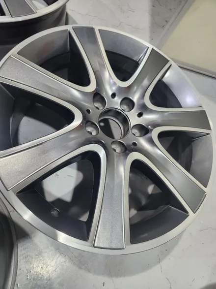 남양주휠복원 다이아컷팅휠수리 / 벤츠 S350d 4Matic ( W222 ) / 고퀄리티 / 합리적인비용 / 휠도색은 휠게이트 / 남양주시 진건읍