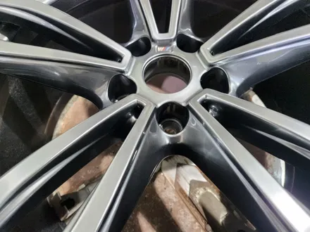 남양주휠복원 휠도색 / BMW GT 620d / 순정19인치 / 고스트크롬 / 고퀄리티 / 합리적인비용 / 휠수리는 휠게이트 / 남양주시 진건읍