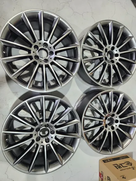 남양주휠복원 휠도색 / 벤츠 E350 4Matic ( W213 ) / 20인치 순정 / 고스트크롬 / 고퀄리티 / 합리적인비용 / 휠수리는 휠게이트 / 남양주시 진건읍