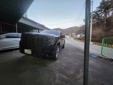 남양주휠복원 휠도색 / GMC 씨에라 6.2 4WD / 22인치 순정휠 블랙유광 / 레드캘리퍼도색 / 고퀄리티 / 합리적인비용 / 휠수리는 휠게이트 / 남양주시 진건읍