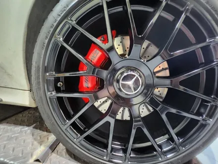 남양주 휠복원 휠도색 / 벤츠 C63amg ( W205 ) / 블랙반무광 / 19인치 순정휠+휠캡작업 / 고퀄리티 / 합리적인비용 / 휠수리는 휠게이트 / 남양주시 진건읍