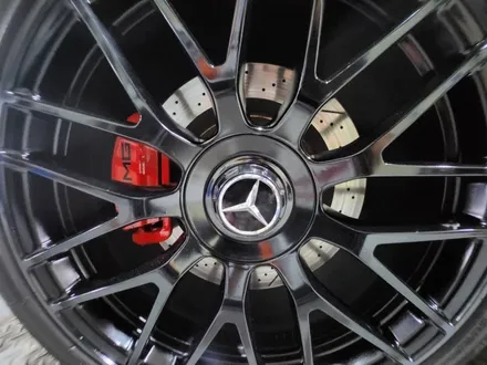 남양주 휠복원 휠도색 / 벤츠 C63amg ( W205 ) / 블랙반무광 / 19인치 순정휠+휠캡작업 / 고퀄리티 / 합리적인비용 / 휠수리는 휠게이트 / 남양주시 진건읍