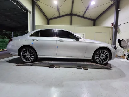 남양주휠복원 휠도색 / 벤츠 E350 4Matic ( W213 ) / 20인치 순정 / 고스트크롬 / 고퀄리티 / 합리적인비용 / 휠수리는 휠게이트 / 남양주시 진건읍