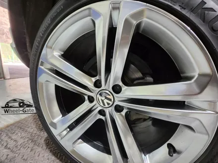 남양주휠복원 휠도색 / 폭스바겐 티구안 2.0TDI R-Line / 19인치 / 고스트크롬 / 고퀄리티 / 합리적인금액 / 휠수리는 휠게이트 / 남양주시 진건읍