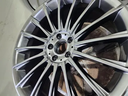 남양주휠복원 휠도색  / 벤츠 S500 ( W222 ) / 20인치 고스트크롬 / 오렌지골드 캘리퍼도색 / 고퀄리티 / 합리적인비용 / 휠수리는 휠게이트 / 남양주시 진건읍