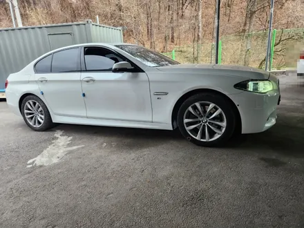남양주휠복원 휠도색 / BMW 520d F10 Xdrive / 19인치순정 / 메탈릭실버 / 고퀄리티 / 합리적인비용 / 휠수리는 휠게이트 / 남양주시 진건읍