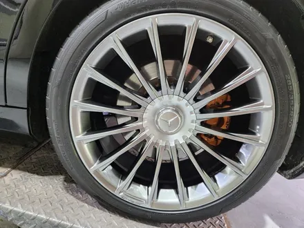 남양주휠복원 휠도색  / 벤츠 S500 ( W222 ) / 20인치 고스트크롬 / 오렌지골드 캘리퍼도색 / 고퀄리티 / 합리적인비용 / 휠수리는 휠게이트 / 남양주시 진건읍