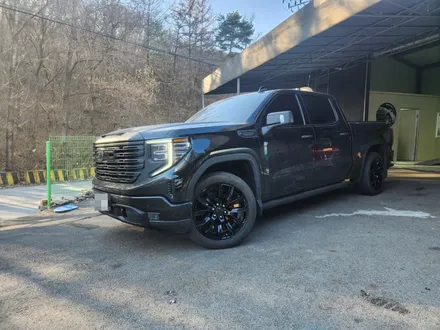 남양주휠복원 휠도색 / GMC 씨에라 6.2 4WD / 22인치 순정휠 블랙유광 / 레드캘리퍼도색 / 고퀄리티 / 합리적인비용 / 휠수리는 휠게이트 / 남양주시 진건읍