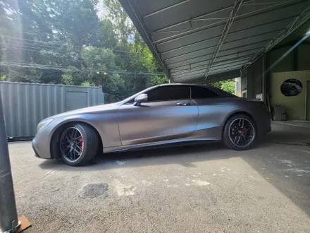 남양주휠복원 휠도색 / 벤츠 S63 amg 쿠페 ( W222 ) / 20인치 순정 / 커스텀 매트블랙 / 고퀄리티 / 합리적인비용 / 휠수리는 휠게이트 / 남양주시 진건읍