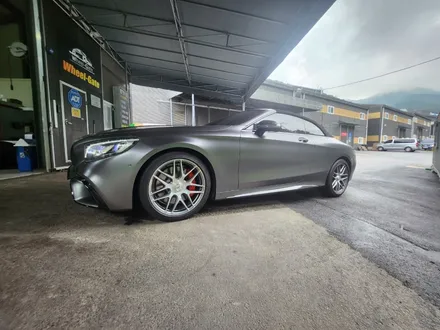 남양주휠복원 휠도색 / 벤츠 S63 amg 쿠페 ( W222 ) / 20인치 순정 / 커스텀 매트블랙 / 고퀄리티 / 합리적인비용 / 휠수리는 휠게이트 / 남양주시 진건읍