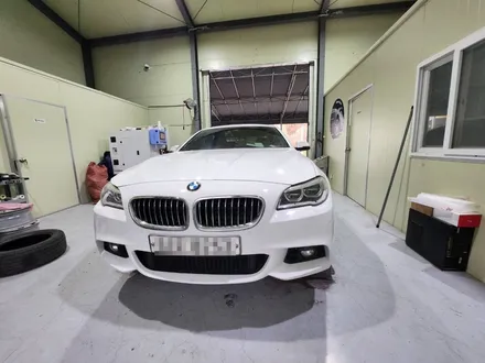 남양주휠복원 휠도색 / BMW 520d F10 Xdrive / 19인치순정 / 메탈릭실버 / 고퀄리티 / 합리적인비용 / 휠수리는 휠게이트 / 남양주시 진건읍