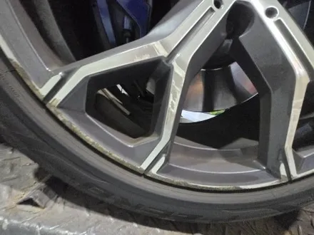 남양주다이아컷팅휠복원 휠도색 / BMW X5 Xdribe 45e / 21인치 순정휠 / 고퀄리티 / 합리적인비용 / 휠수리는 휠게이트 / 남양주시 진건읍