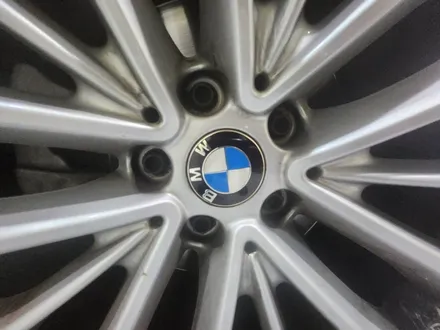 남양주휠도색 휠복원 / BMW 520d (G30) / 순정18인치 / 블랙유광+타이어교체 / 고퀄리티 / 합리적인비용 / 휠수리는 휠게이트 / 남양주시 진건읍