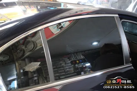 제네시스 오래사용 성능저하 필름 제거후 성능좋은 에니가드 필름으로 시공및 에어컨 가스 충전과 향균 필터 교환 정비해드림 / 광주 북구 중흥동