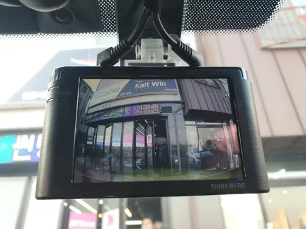 고색동 기아 K7 아이나비 Z3000 블랙박스 설치!! / 경기 수원