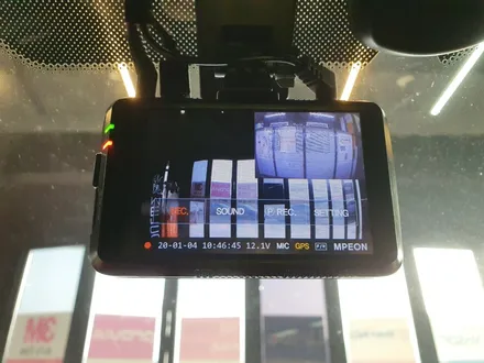 탑동 쌍용 코란도C 엠피온MDR-F250 블랙박스 장착!! / 경기 수원