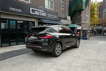 BMW X1 크롬딜리트(크롬죽이기) 랩핑 시공  ( 마포구 PPF , 마포구 랩핑 ) < 코션 마포점 > / 마포구 신수동
