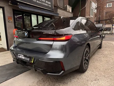 BMW i7 듀오톤(투톤)랩핑, 전체 크롬 딜리트 (크롬 죽이기) 하이그로시 고광택 블랙 시공 ( 마포구 PPF , 마포구 랩핑 ) < 코션 마포점 > / 마포구 신수동
