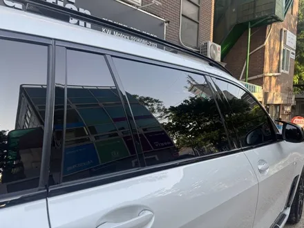 BMW X7 전체 크롬 딜리트 (크롬죽이기) , 생활보호 PPF 시공  ( 마포구 PPF , 마포구 랩핑 ) < 코션 마포점 > / 마포구 신수동