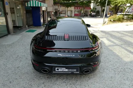포르쉐 911 카레라 4s 블랙 고광택 하이그로시 랩핑, 크롬딜리트 시공  ( 마포구 PPF , 마포구 랩핑 ) < 코션 마포점 > / 마포구 신수동