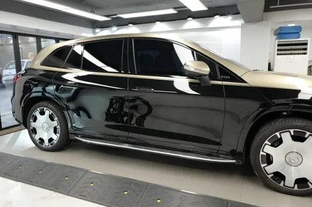 벤츠 EQS SUV 마이바흐 크롬딜리트(크롬죽이기) 랩핑 시공  ( 마포구 PPF , 마포구 랩핑 ) < 코션 마포점 > / 마포구 신수동