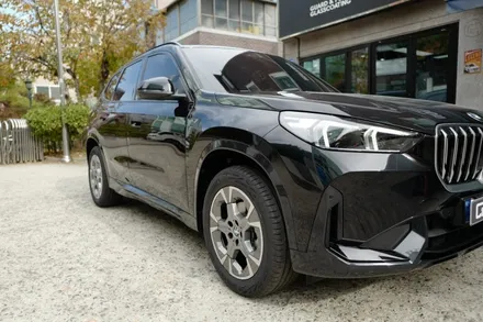 BMW X1 크롬딜리트(크롬죽이기) 랩핑 시공  ( 마포구 PPF , 마포구 랩핑 ) < 코션 마포점 > / 마포구 신수동