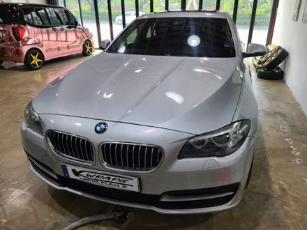 BMW 520D 전체 랩핑 시공 [케이랩스_진해랩핑+창원랩핑+전체랩핑+부분랩핑+광고랩핑] 창원랩핑샵 / 창원시 진해구