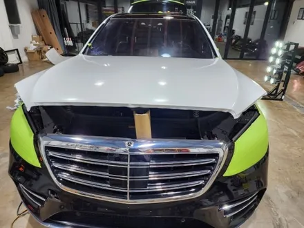 창원랩핑 - 벤츠 S Class 350d 전체 랩핑, 크롬 딜리트, 생활 보호 PPF 시공 [진해랩핑, 마산랩핑, 경남랩핑, 루프스킨, 전체랩핑,부분랩핑, 광고랩핑] - 창원랩핑샵 / 창원시 진해구